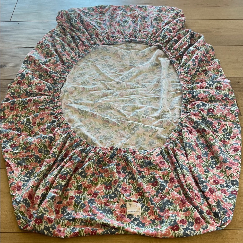 Burt's Bees Baby Pink and Green Floral Fitted Crib Sheet